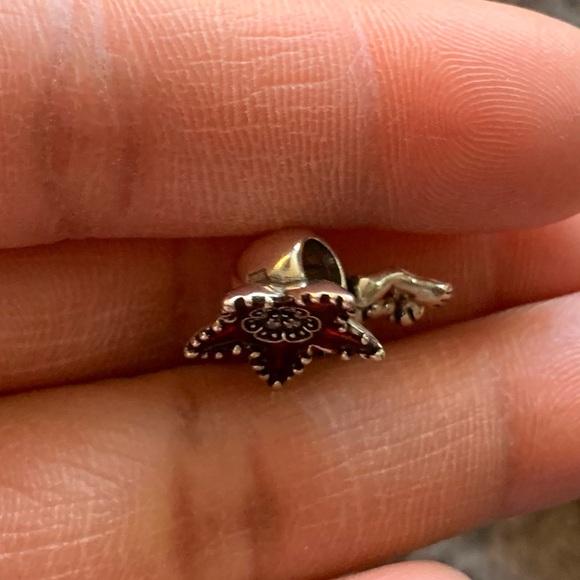 NWOT Stranger Things Moveable Demogorgon Charm Sterling Silver 925 - Picture 11 of 14